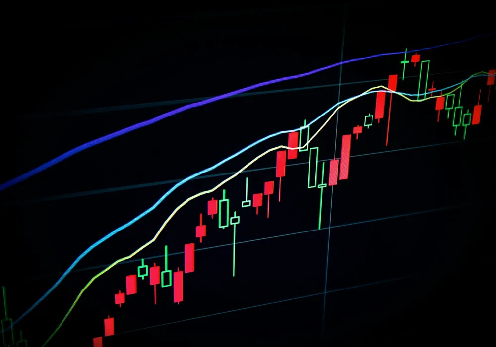 MT5自定义指标与EA协同:信号叠加用法 閰嶅浘